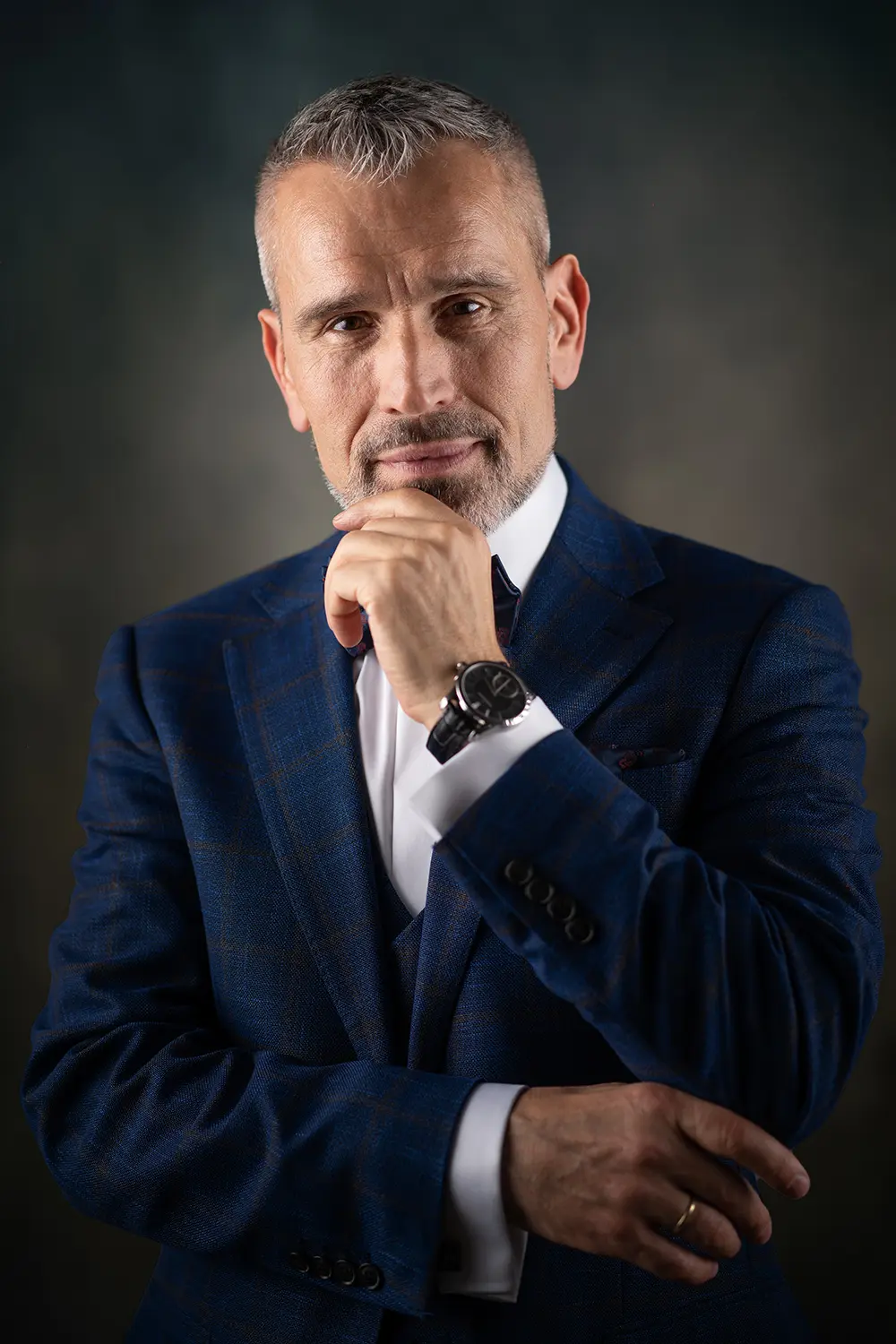 Dariusz Lockau, 0700 Ksiegowy